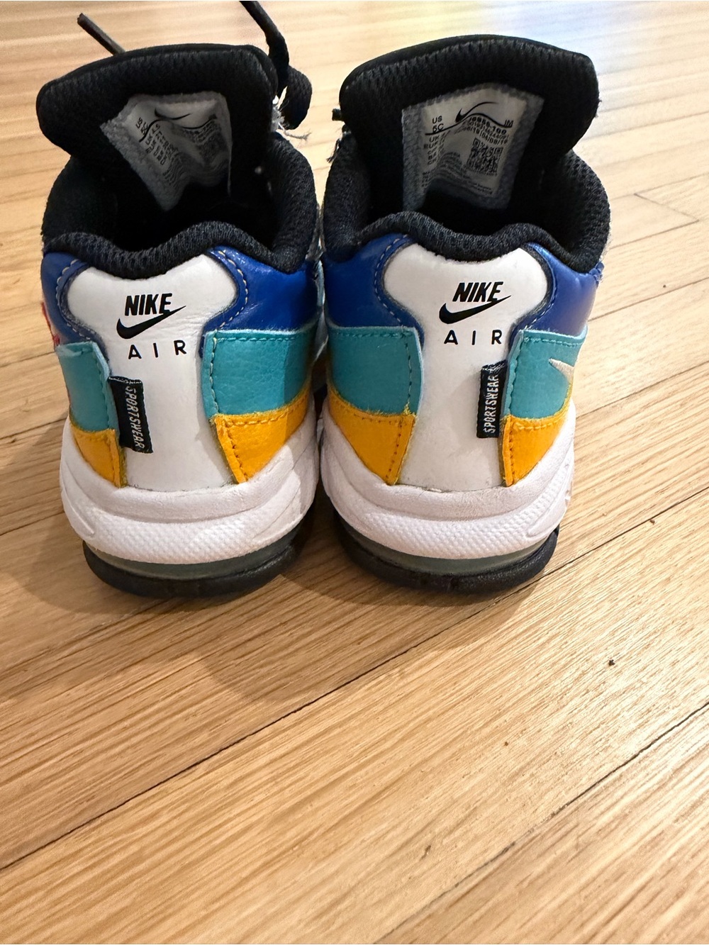 Nike Toddler Athletic Sneakers Retro - Nike Air - Picture 4 of 6